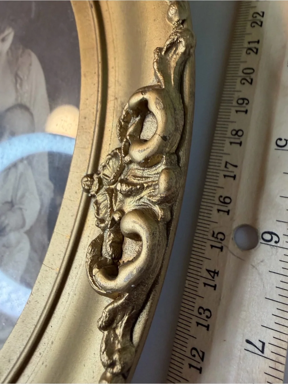Gold Ornate Oval Picture Frame Beaded Gesso Victorian Edwardian Antique